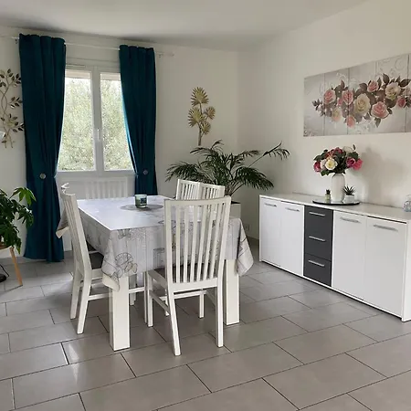 Maison 3 Pieces Avec Jardin *
